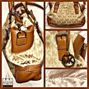 Bundle for margaretgee